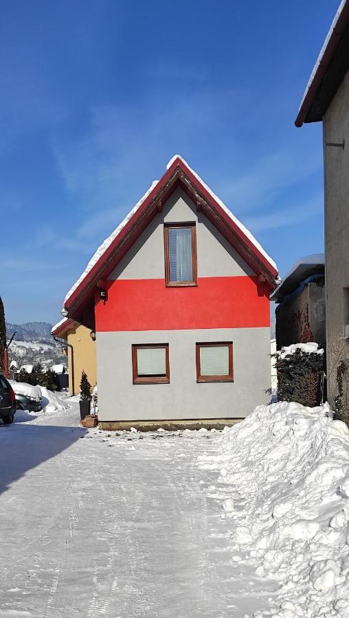 Petunia-Dom S Dvoma Spalnami Bešeňová Dış mekan fotoğraf