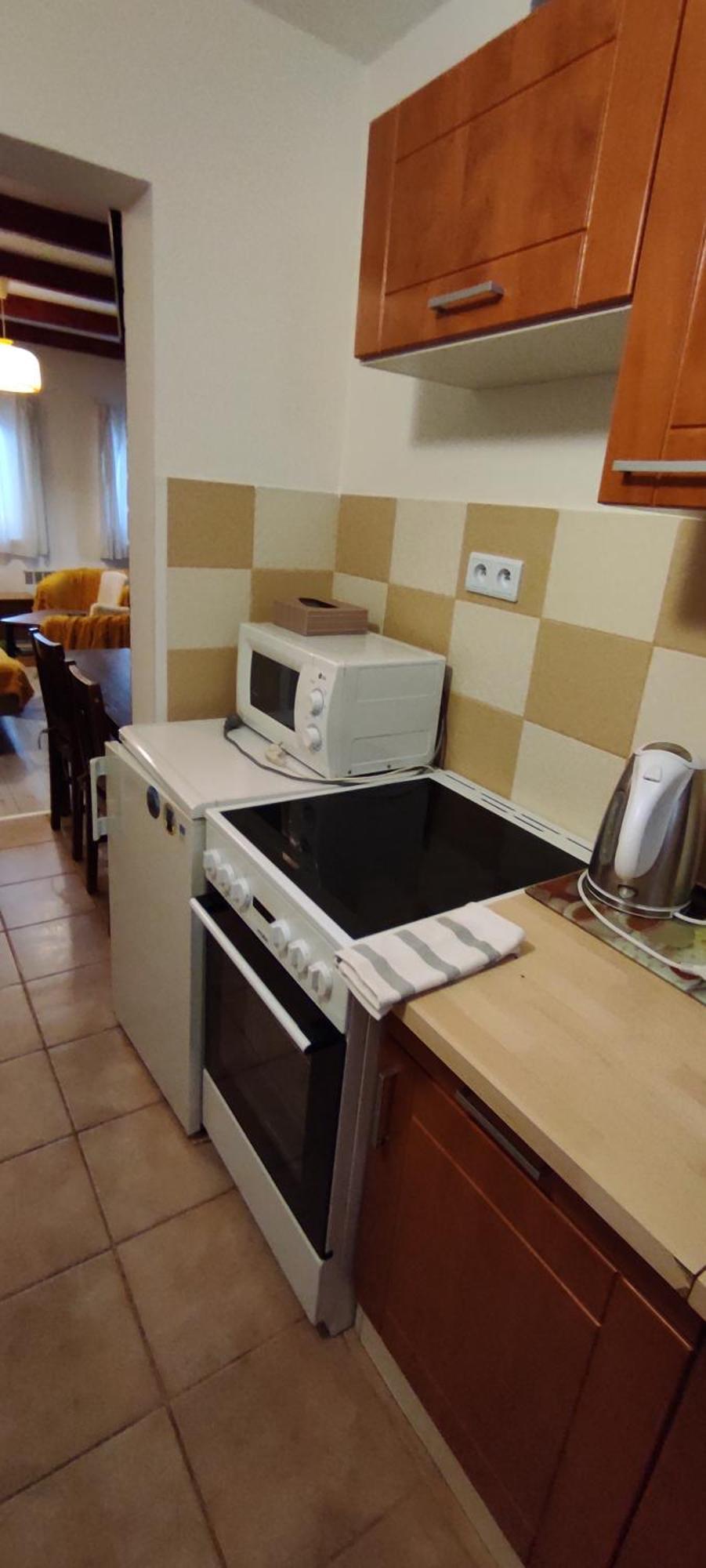 Petunia-Dom S Dvoma Spalnami Bešeňová Dış mekan fotoğraf